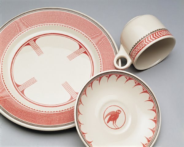 Dinnerware designed for use on board the Superchief
