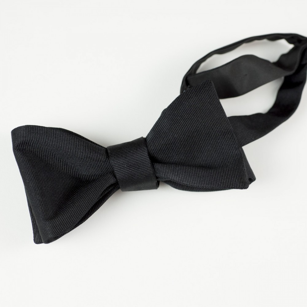 The Black Tie Alternative: A Black Tie