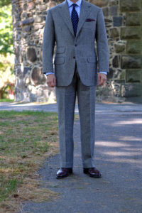 Stop Wearing Suits Like This – Put This On