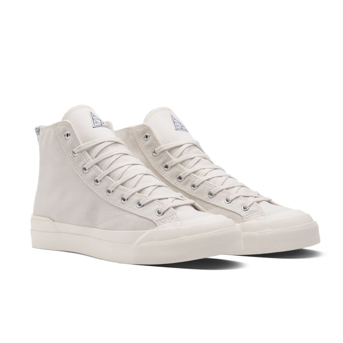 It’s on Sale: Moon-Star-made Sneakers from Huf – Put This On