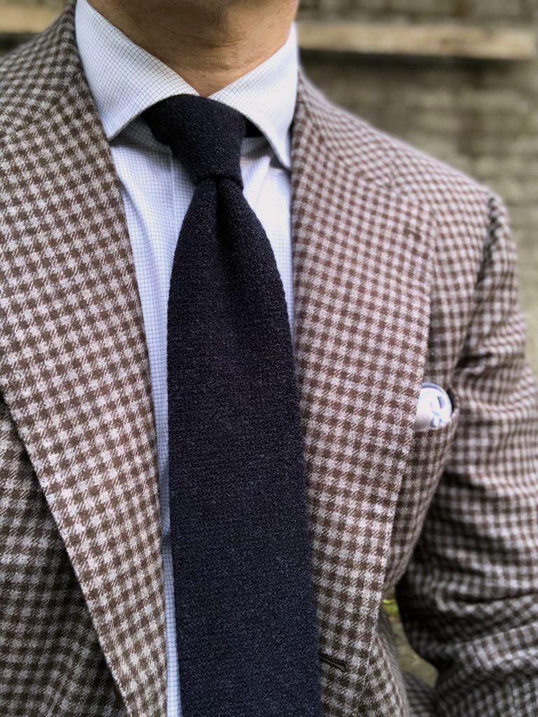 How to Wear Tailored Clothing to a Casual Office – Put This On