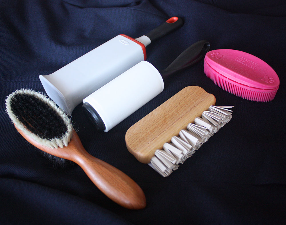 I Dropped $160 On Lint Brushes And Tested Each One So You Don't Have To –  Put This On