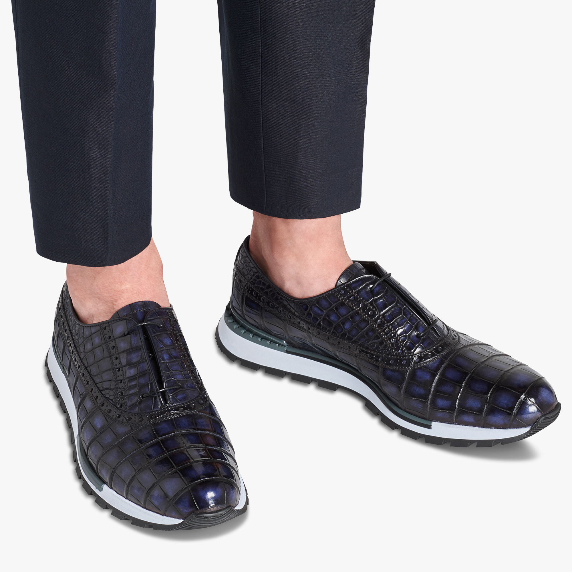 alligator tennis shoes